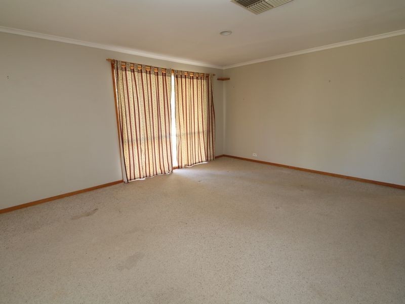 21 Coreinbob Street, Ladysmith NSW 2652