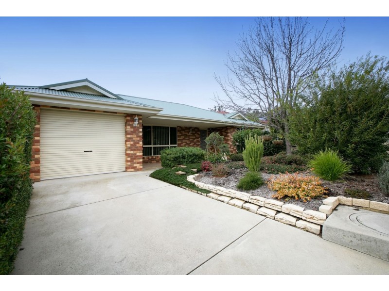 1 Merong Place, Bourkelands NSW 2650