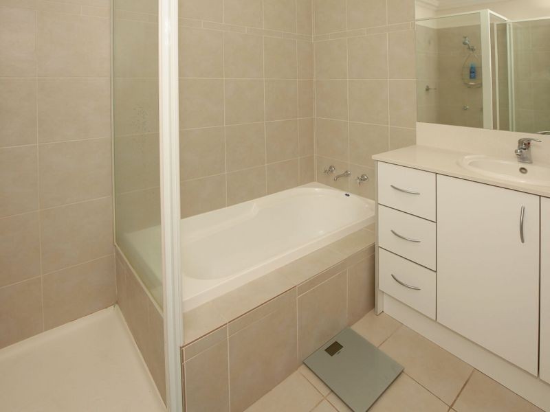 Unit 12/20 Travers Street, Wagga Wagga NSW 2650