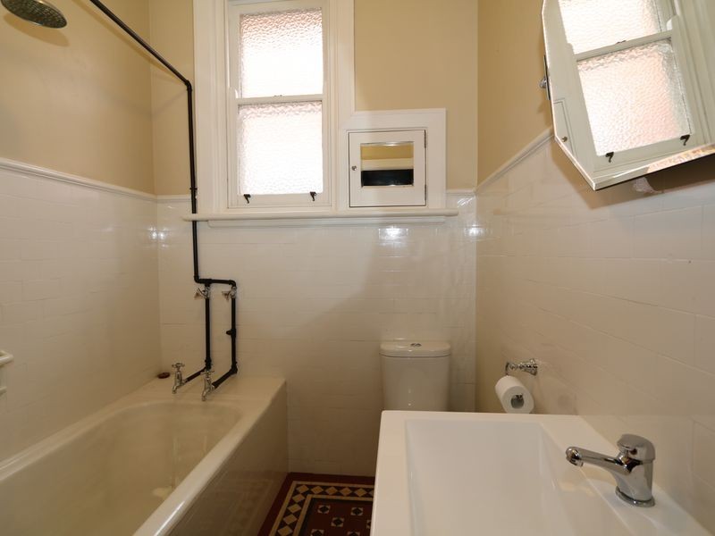 170 Edward Street, Wagga Wagga NSW 2650