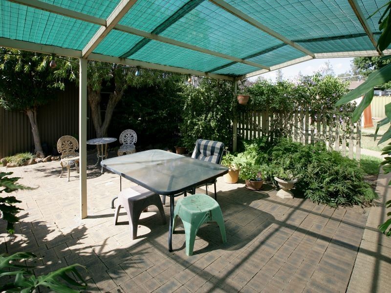 91 Raye Street, Tolland NSW 2650