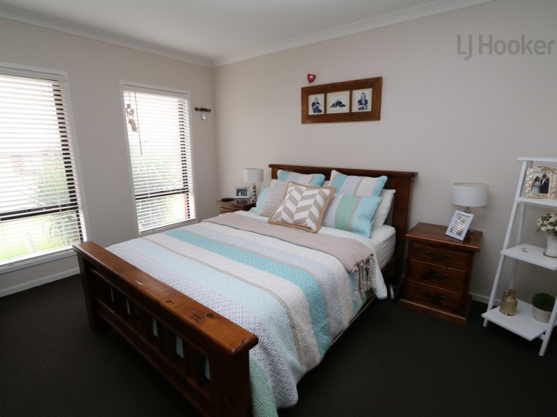 39 Melaleuca Drive, Forest Hill NSW 2651