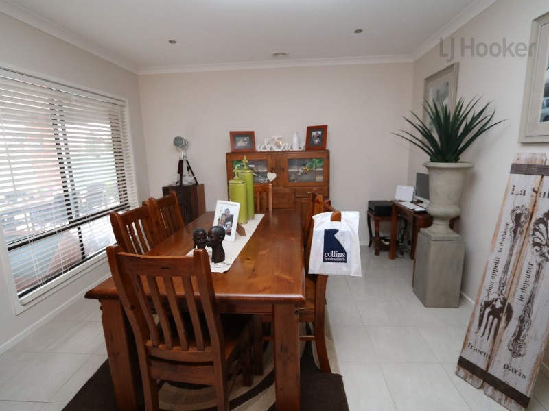 39 Melaleuca Drive, Forest Hill NSW 2651