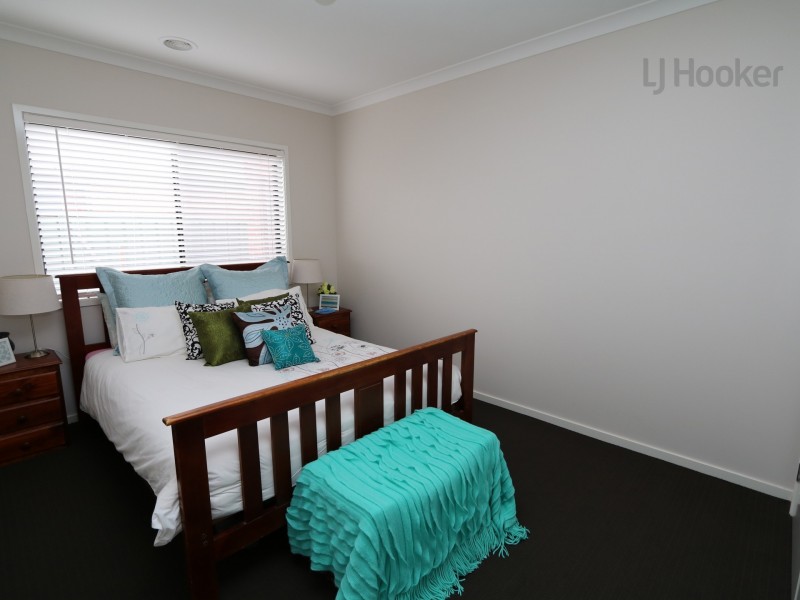 39 Melaleuca Drive, Forest Hill NSW 2651