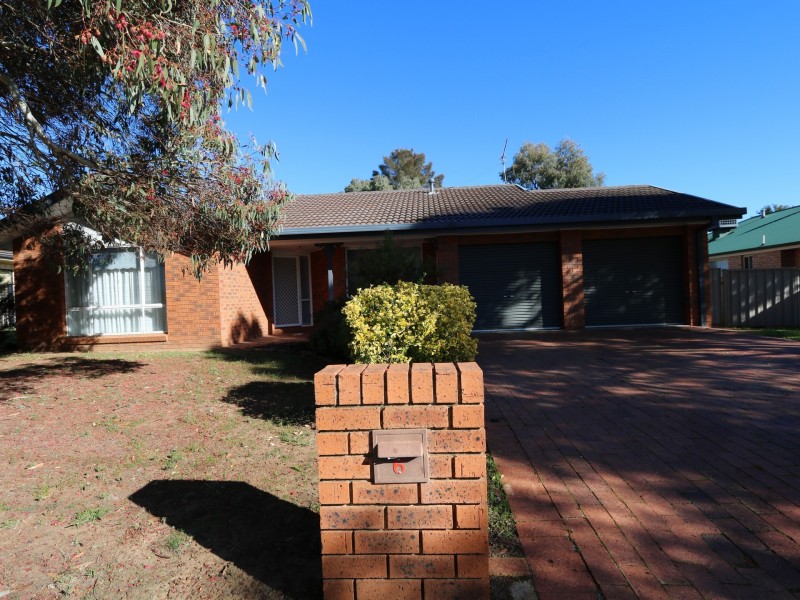 6 Hurd Street, Ashmont NSW 2650