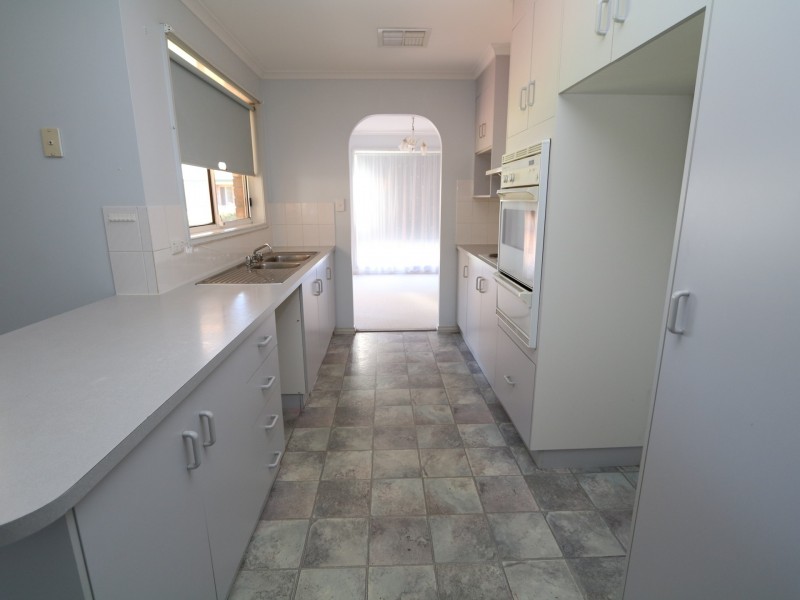 6 Hurd Street, Ashmont NSW 2650