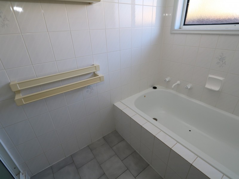 6 Hurd Street, Ashmont NSW 2650