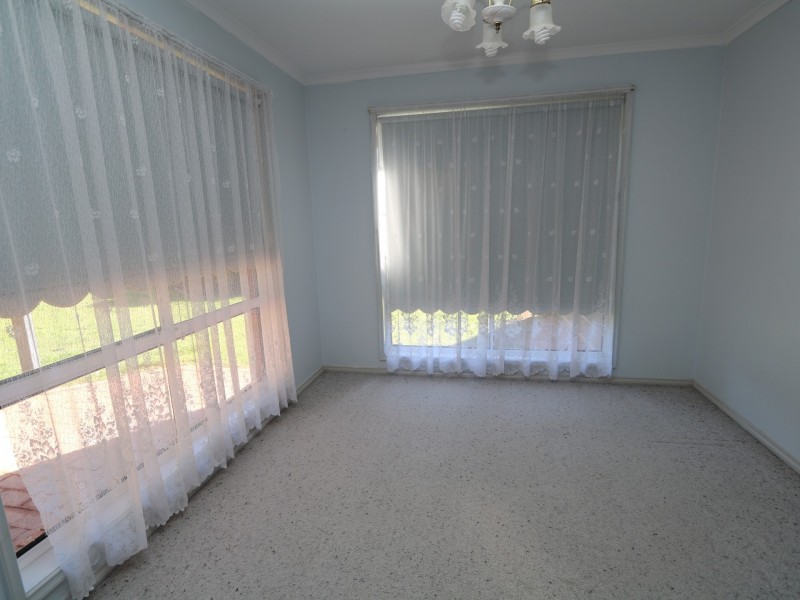 6 Hurd Street, Ashmont NSW 2650