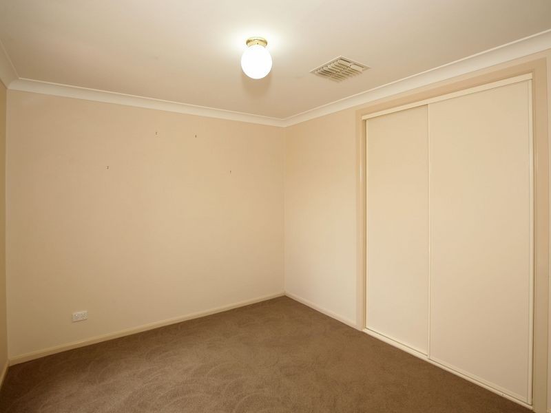 45 Tamar Drive, Tatton NSW 2650