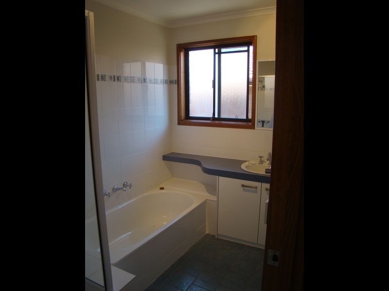 3 Patamba Street, Kooringal NSW 2650