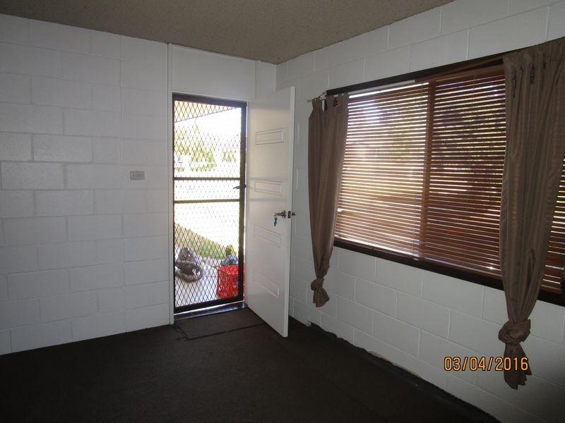 3/7 Sherwood Avenue, Kooringal NSW 2650