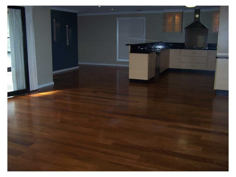 4 Yeomans Place, Kooringal NSW 2650