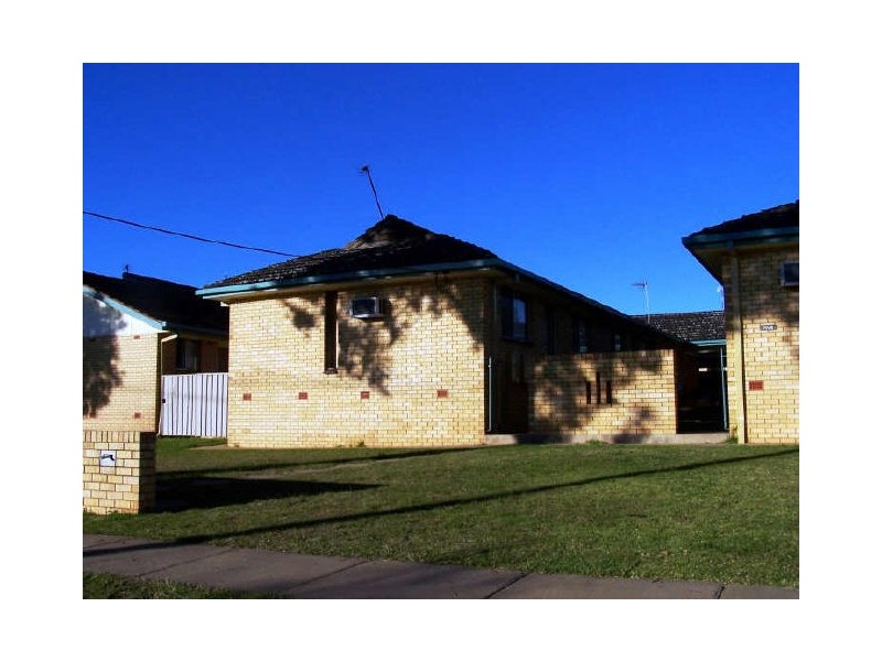 1/5 Joyes Place, Tolland NSW 2650