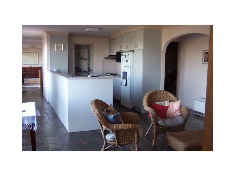 102 Stanley Street, Kooringal NSW 2650