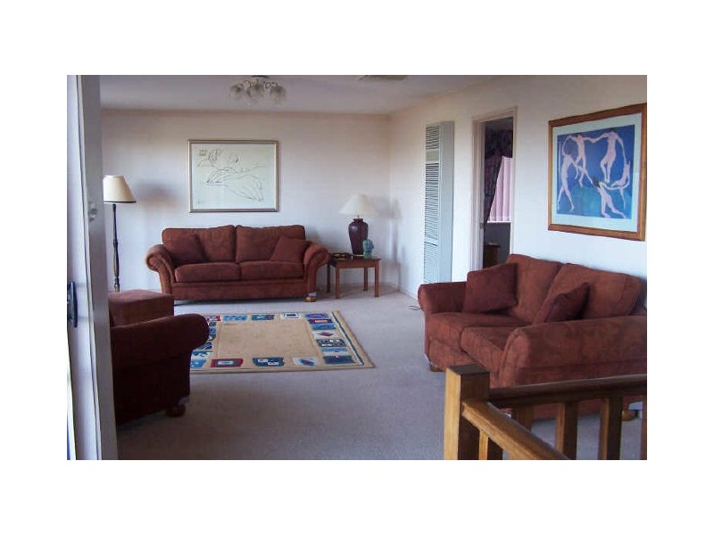 102 Stanley Street, Kooringal NSW 2650