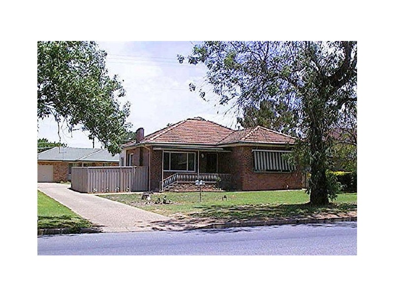 1/402 Lake Albert Road, Kooringal NSW 2650