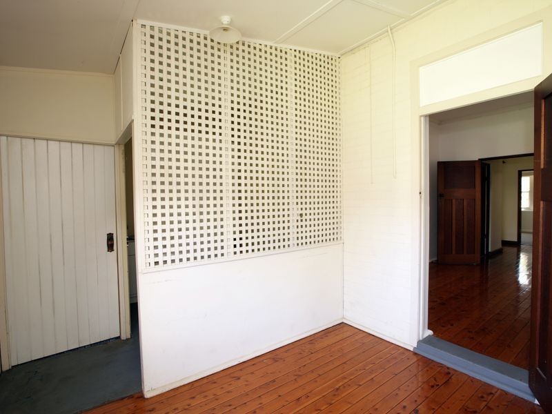 12 Darlow Street, Wagga Wagga NSW 2650