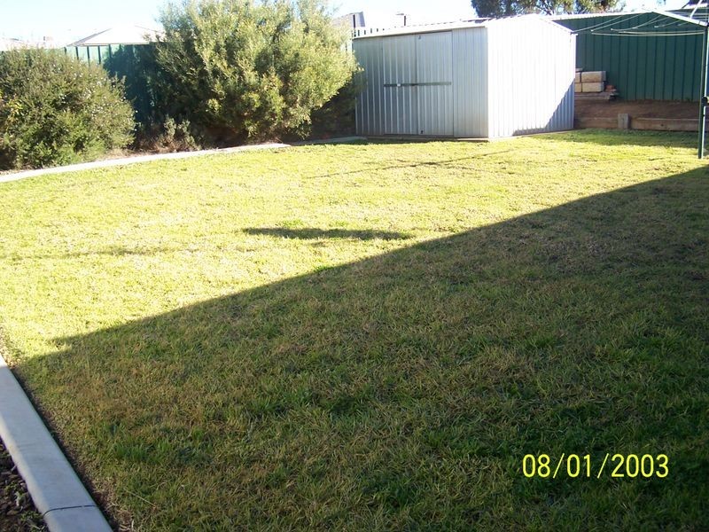 4 Mckeown Street, Estella NSW 2650