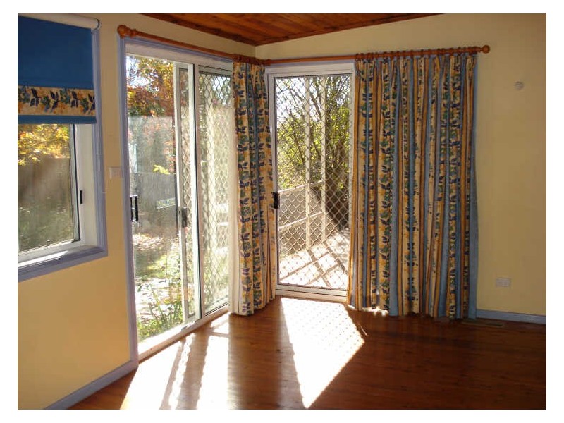 114 Macleay Street, Turvey Park NSW 2650