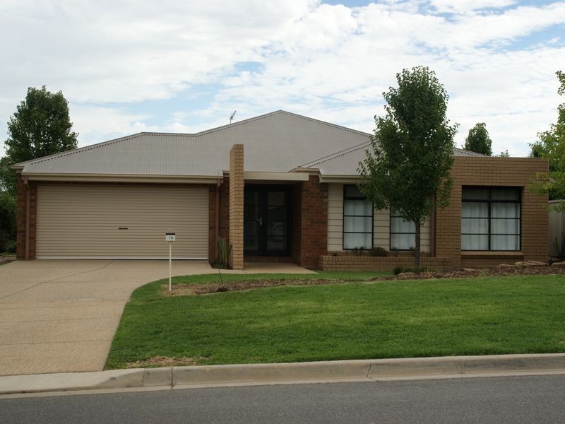 10 Budawang Place, Wagga Wagga NSW 2650