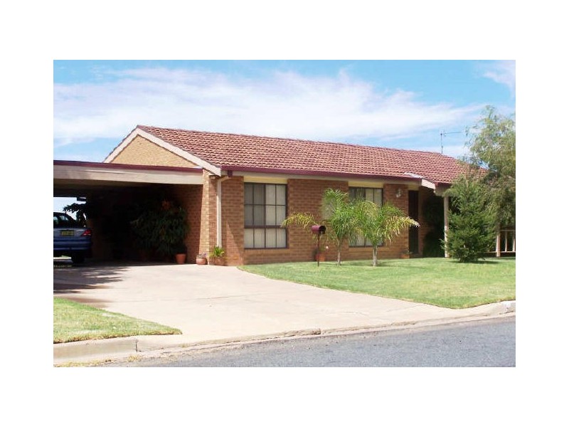 2 Schipp Street, Forest Hill NSW 2651
