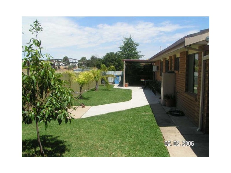 2 Schipp Street, Forest Hill NSW 2651