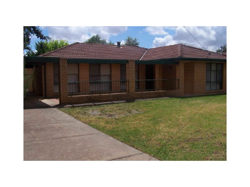 55 Brunskill Road, Lake Albert NSW 2650