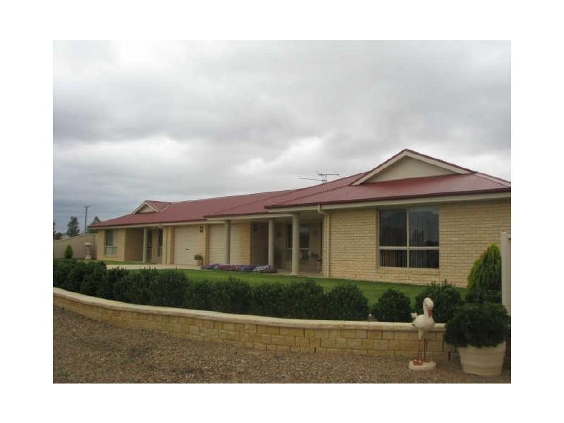 ‘Gateside’ Oxley Bridge Road, Wagga Wagga NSW 2650