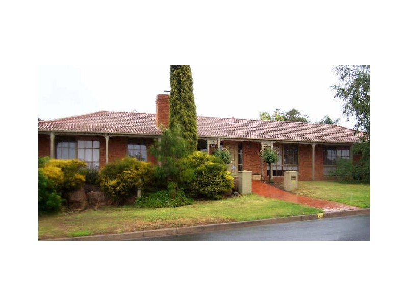 16 Spokes Avenue, Wagga Wagga NSW 2650
