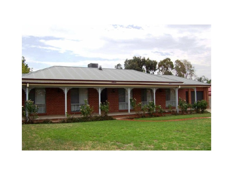 6 Kaldari Crescent, Wagga Wagga NSW 2650
