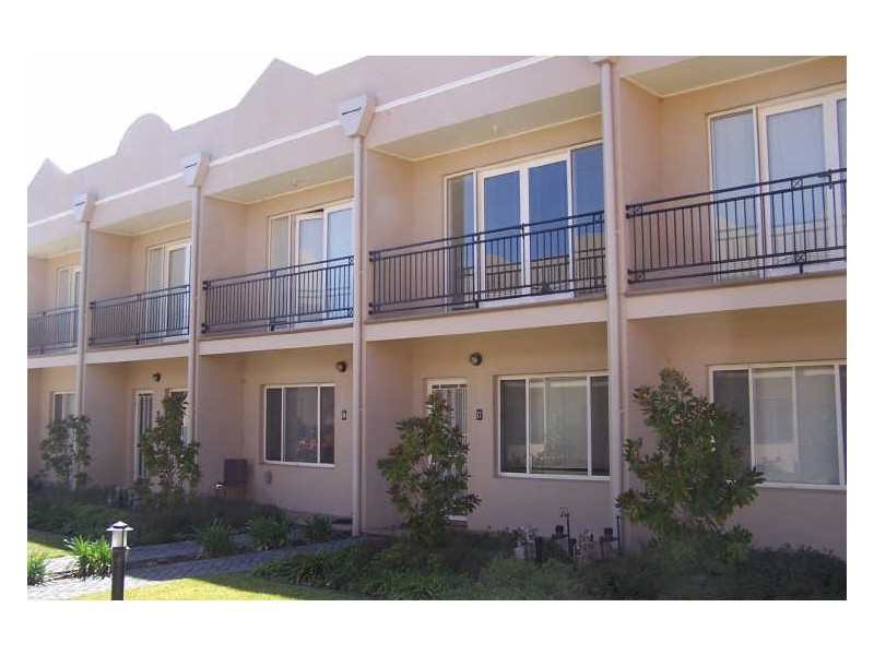 17/20 Travers Street, Wagga Wagga NSW 2650