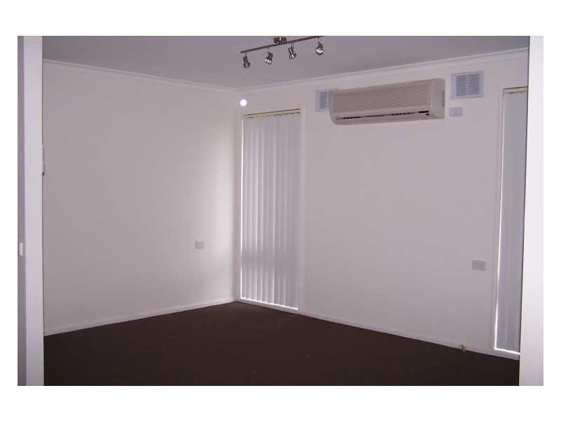 42 Callaghan Street, Ashmont NSW 2650