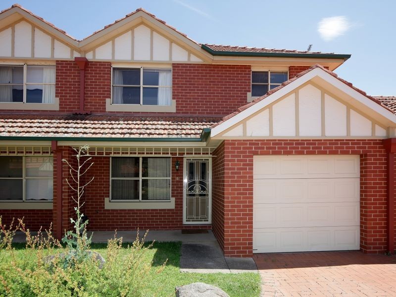 19/11 Crampton Street, Wagga Wagga NSW 2650