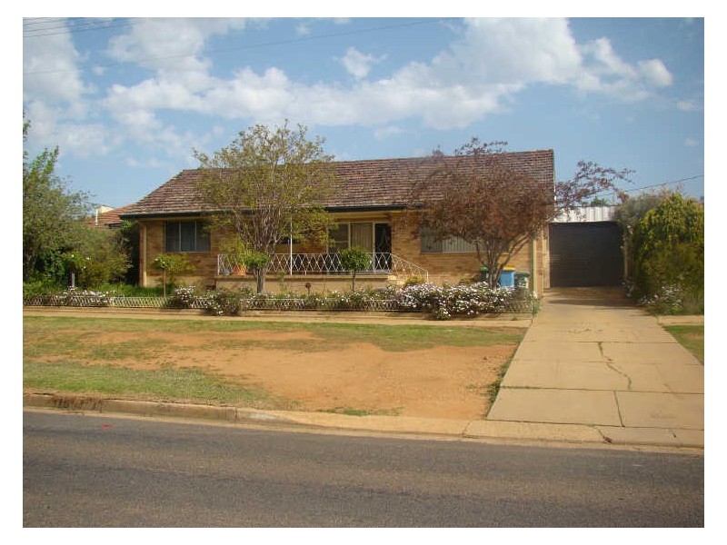 44 Urana Street, Wagga Wagga NSW 2650