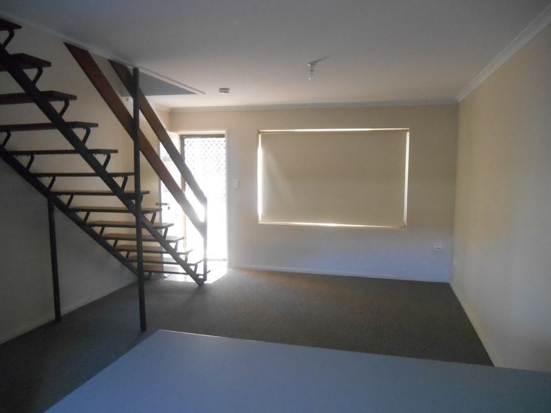 5/12 Higgins Avenue, Wagga Wagga NSW 2650