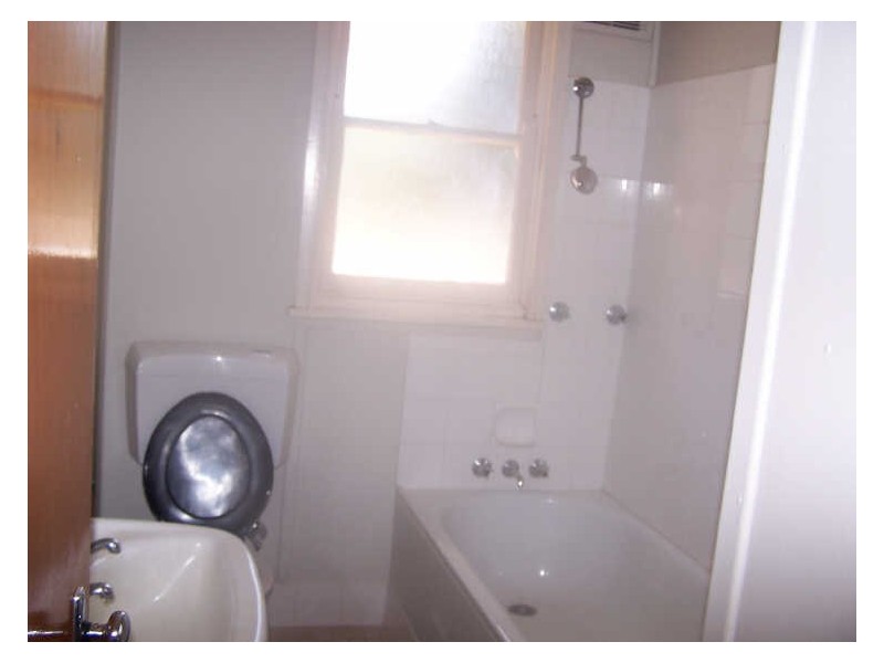 5 Immarna Place, Kooringal NSW 2650