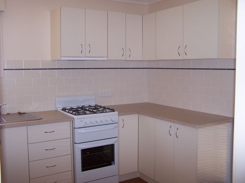 11 Adams Street, Ashmont NSW 2650