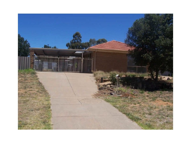 4 Cypress Street, Forest Hill NSW 2651