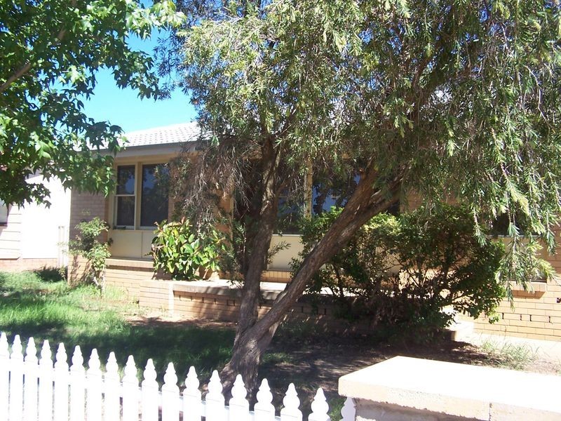 44 Bruce Street, Wagga Wagga NSW 2650