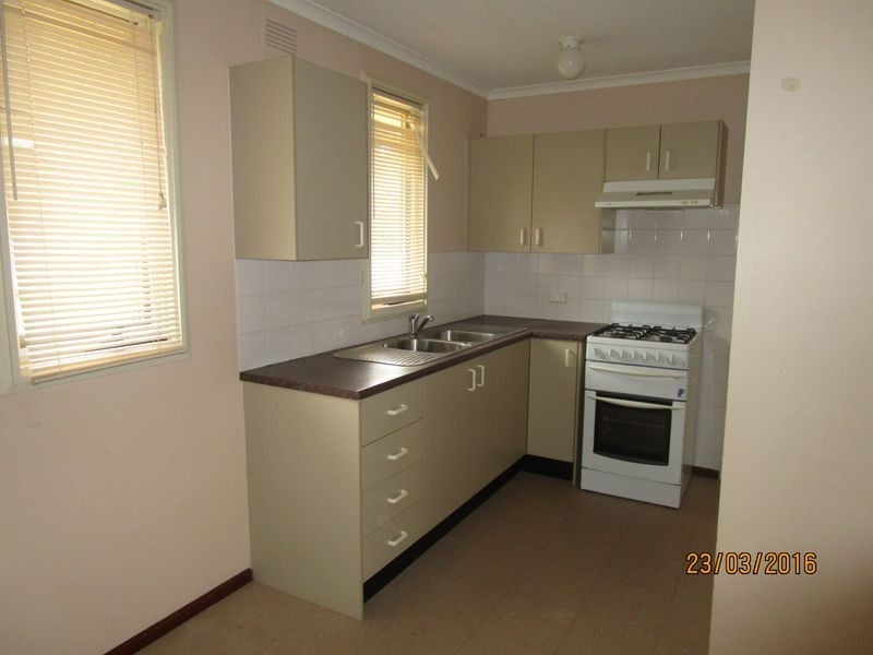 34 Bruce Street, Tolland NSW 2650
