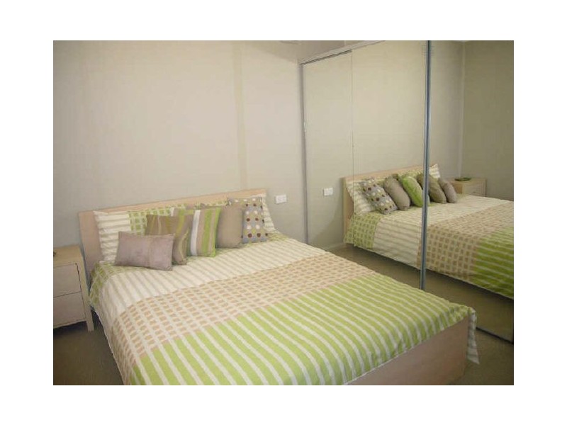 27 McKell Ave, Wagga Wagga NSW 2650