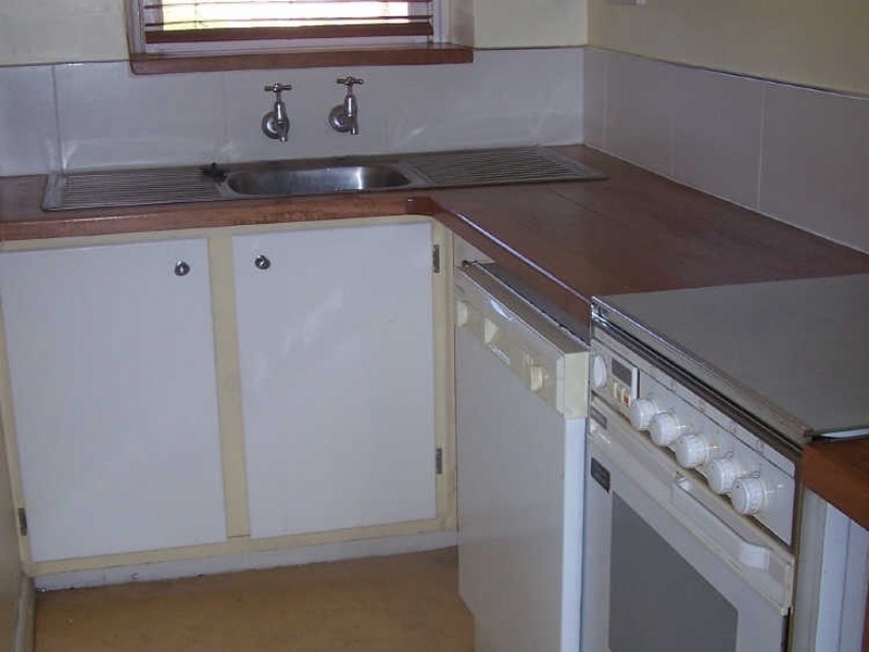 2/225 Tarcutta Street, Wagga Wagga NSW 2650