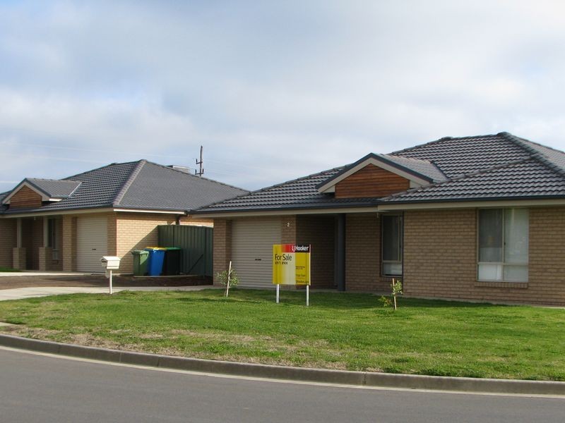 5 Quandong, Forest Hill NSW 2651