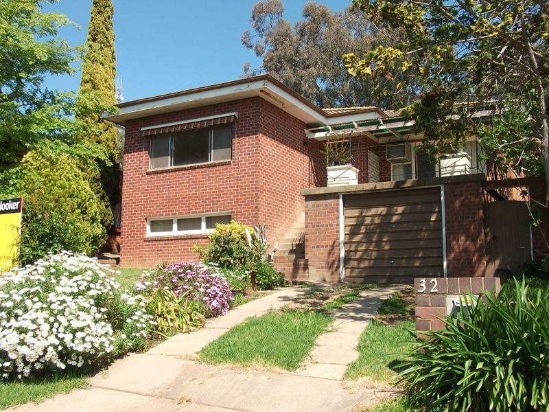 32 Warrawong Street, Wagga Wagga NSW 2650