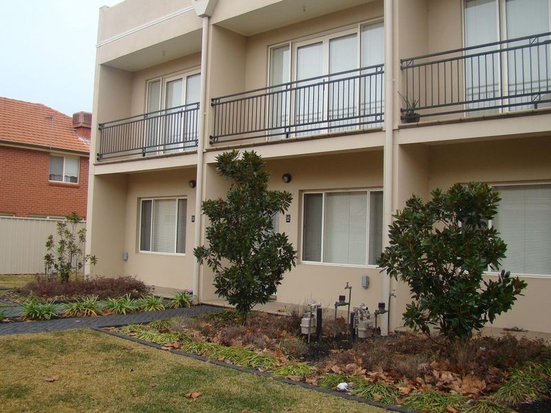 12/20 Travers Street, Wagga Wagga NSW 2650