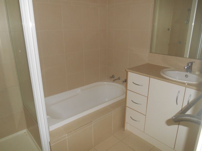 12/20 Travers Street, Wagga Wagga NSW 2650