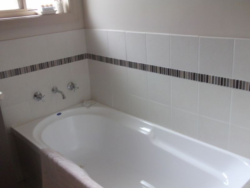 3/5 Barton Avenue, Lloyd NSW 2650