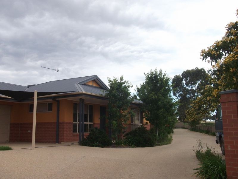 3/5 Barton Avenue, Lloyd NSW 2650