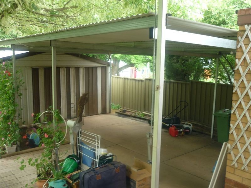 272 Bourke Street, Tolland NSW 2650