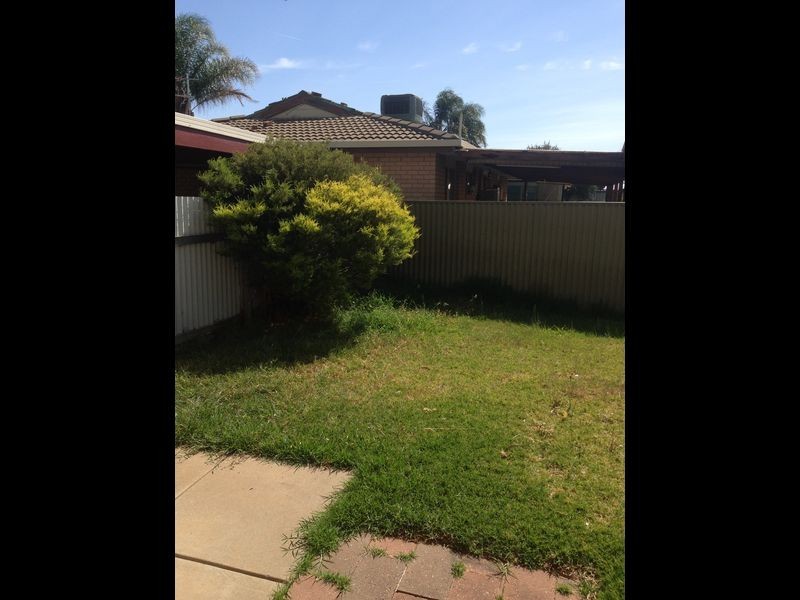 37 Eldershaw Drive, Forest Hill NSW 2651